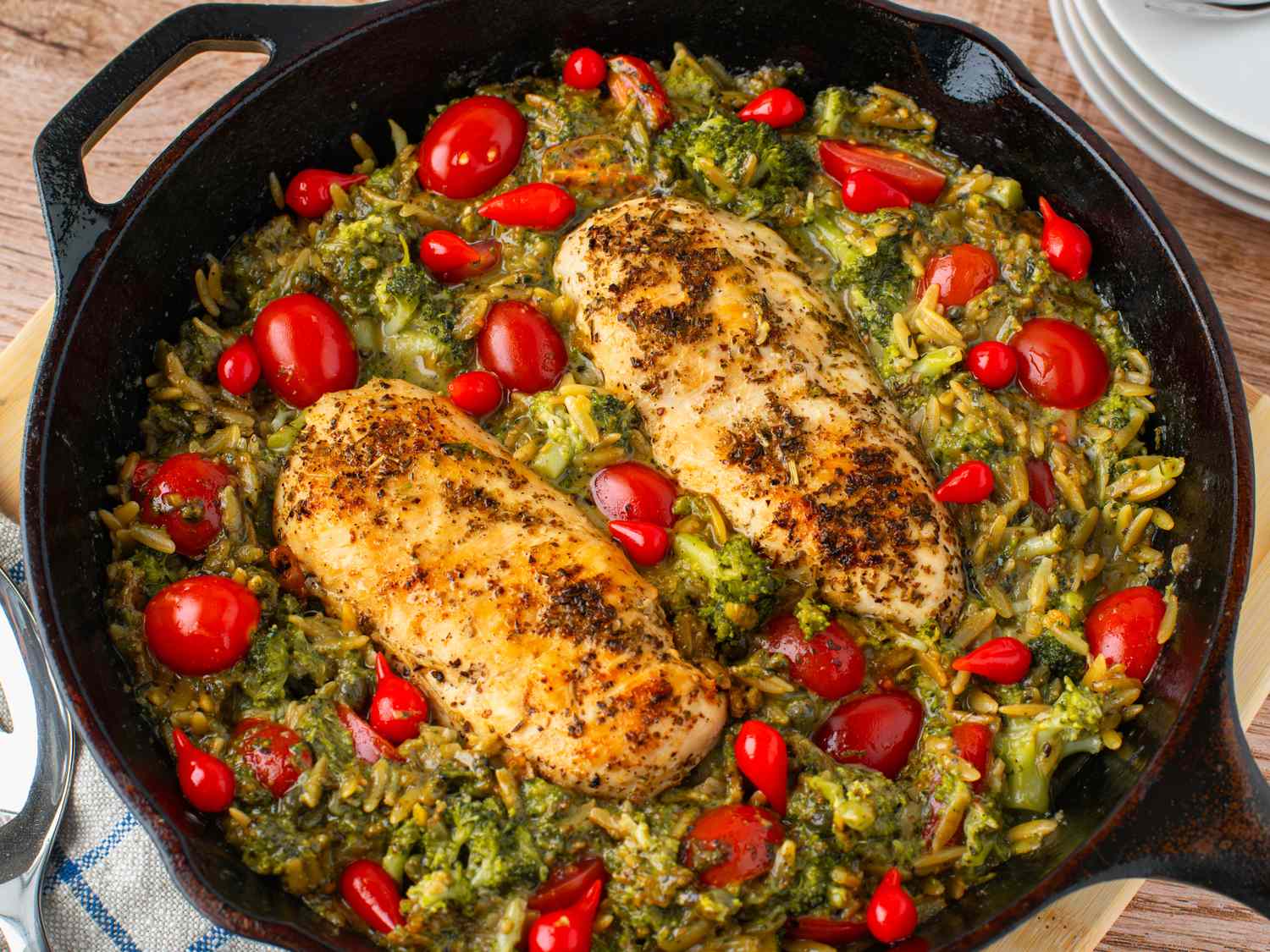 One-Pan Pesto Chicken and Vegetables