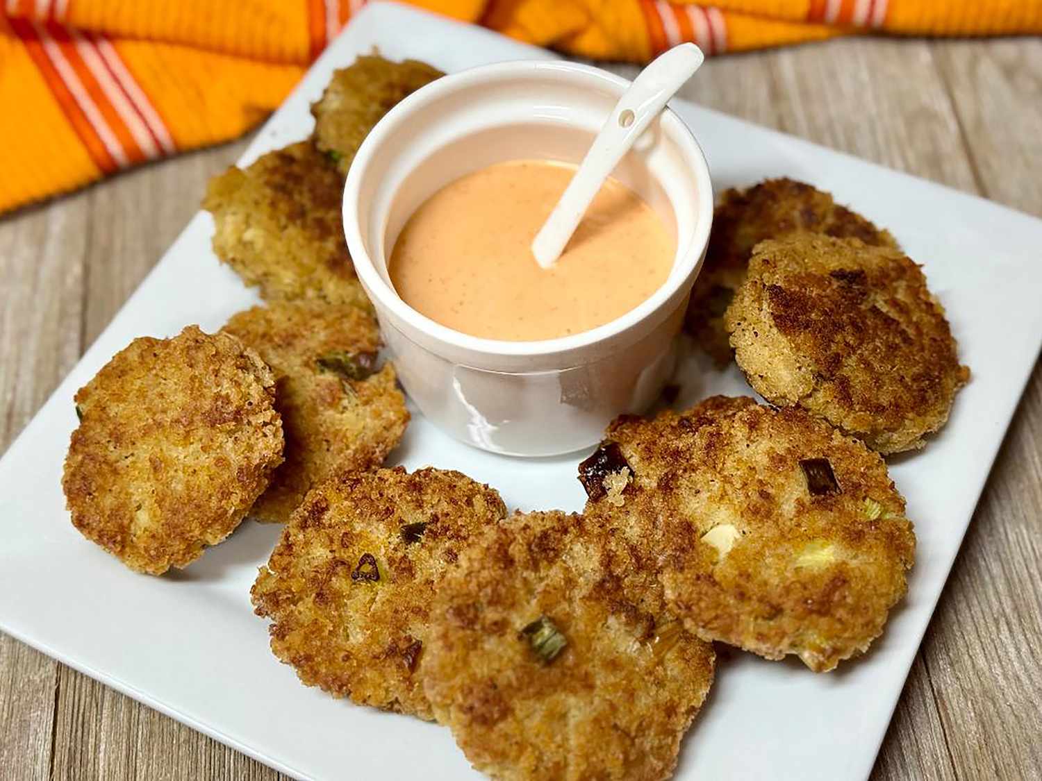 Mini Crab Cakes with Sriracha Aioli