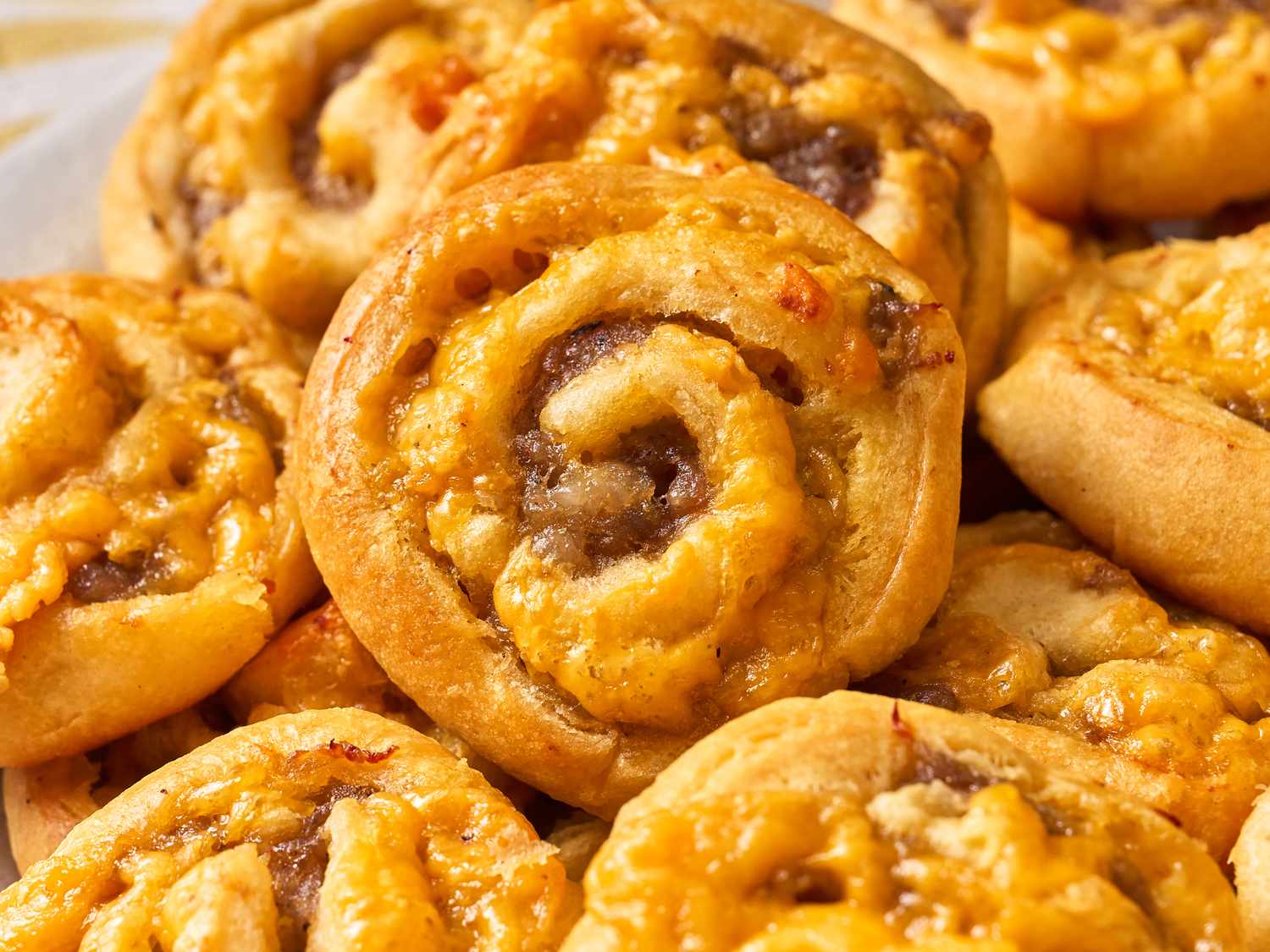 4-Ingredient Cheesy Sausage Pinwheels