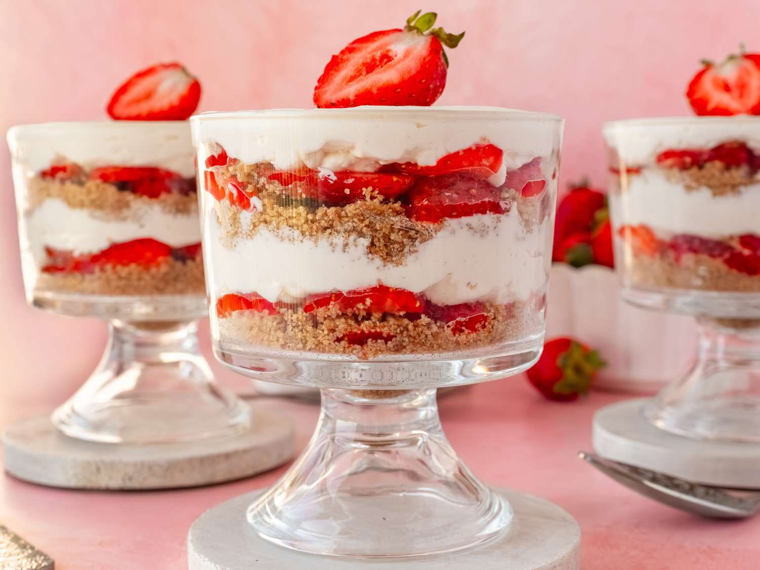 No-Bake Mini Strawberry Trifles