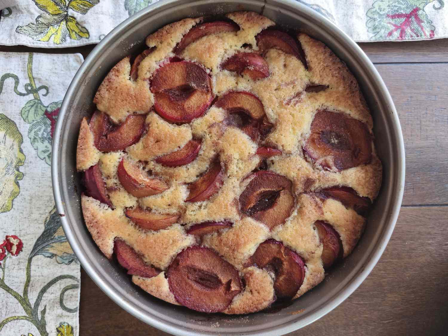 Easy Plum Cake