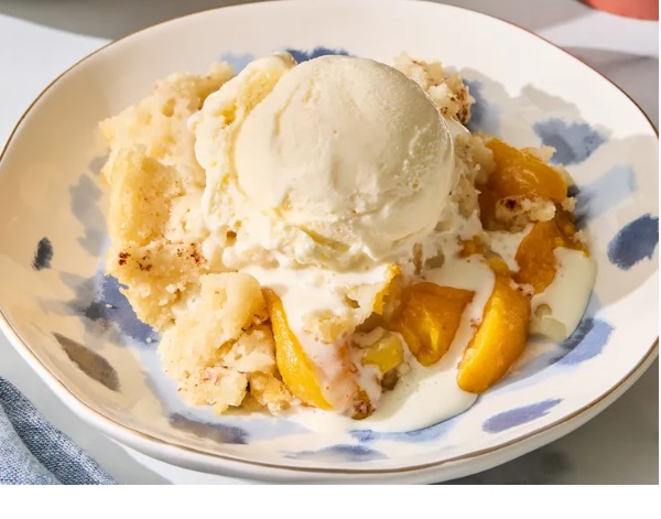 4-Ingredient Cowboy Peach Cobbler