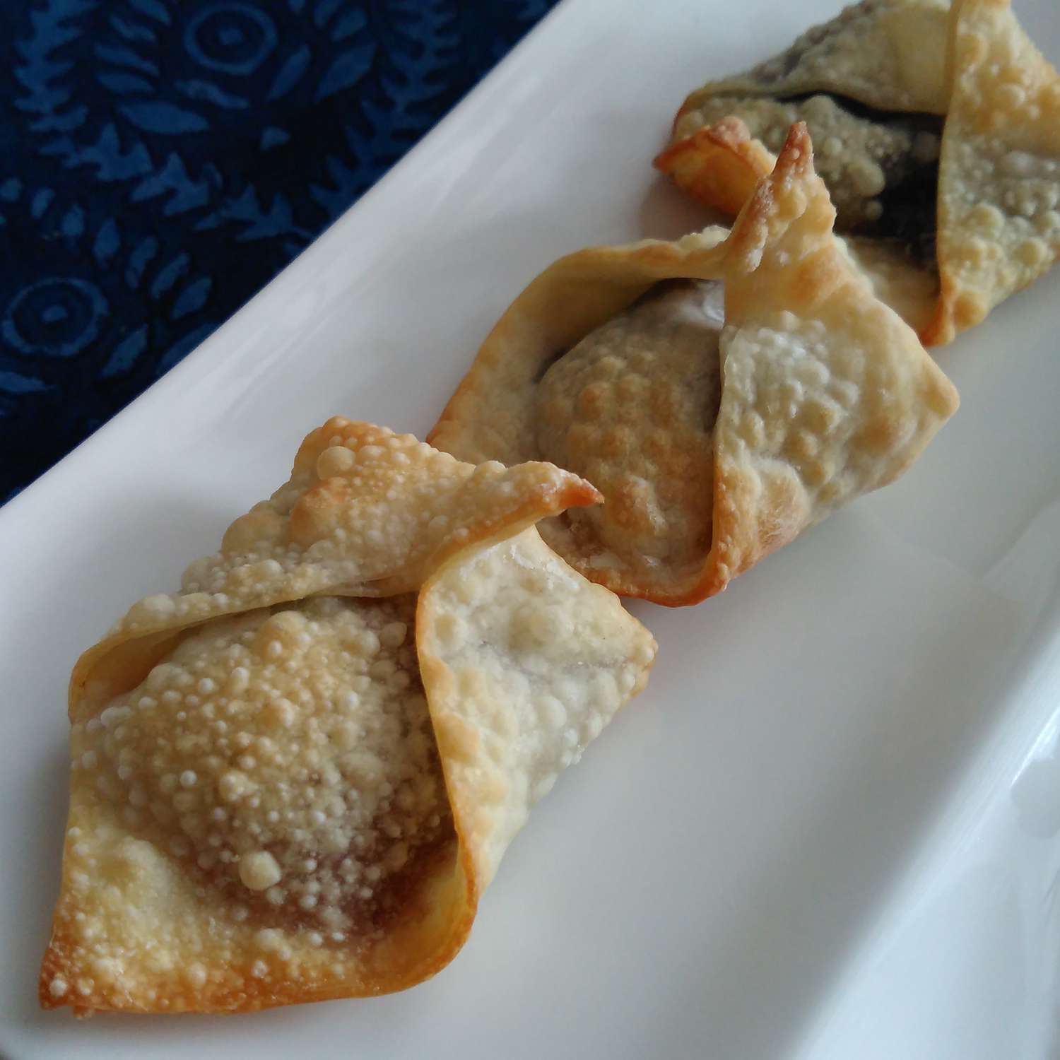 Air Fryer Nutella-Stuffed Wontons