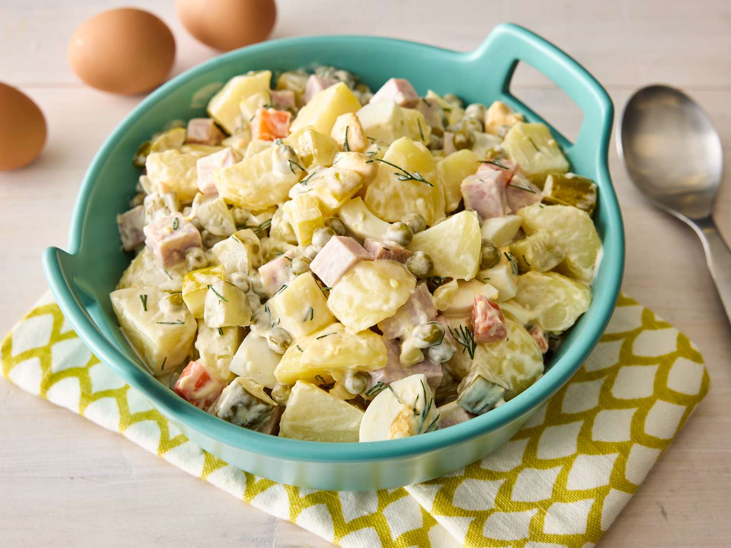 Authentic Russian Salad 'Olivye'