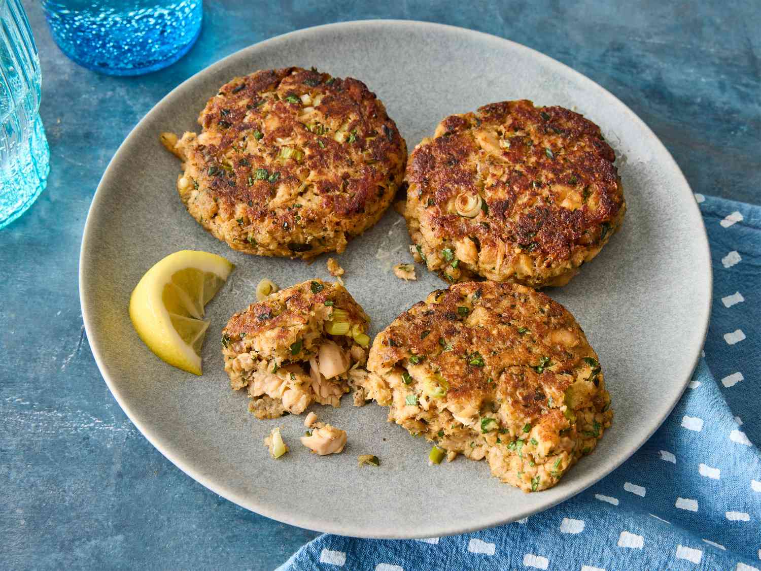Scrumptious Salmon Cakes