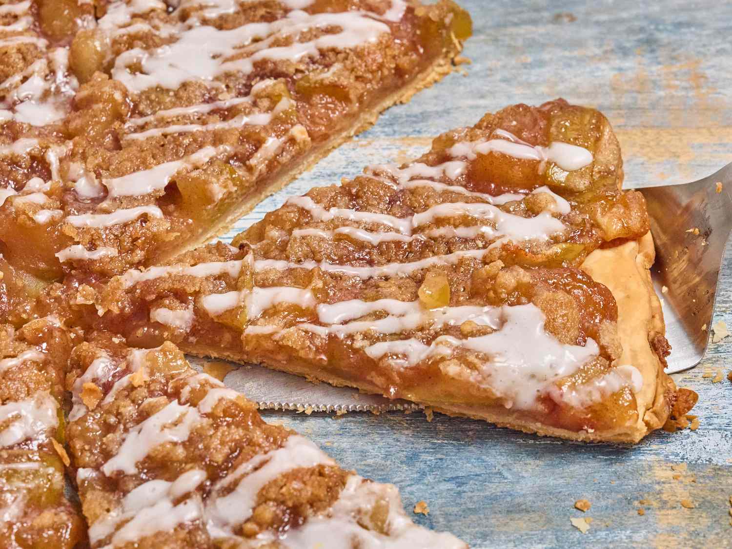 Apple Pie Pizza